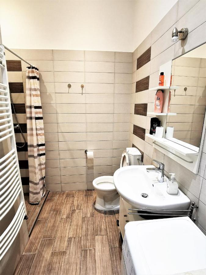 Orangehomes Kalvin Sq 2 Bedroom Apartment Budapest Exterior photo