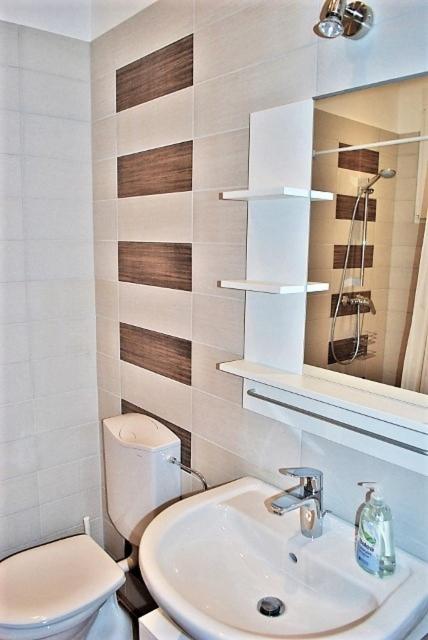 Orangehomes Kalvin Sq 2 Bedroom Apartment Budapest Exterior photo